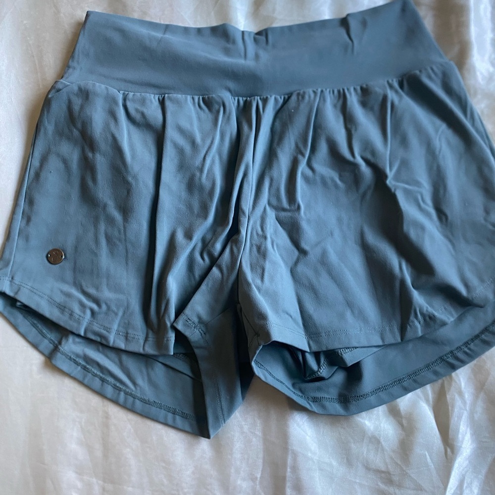 Love fitness shorts with built in shorts, Sage green size medium